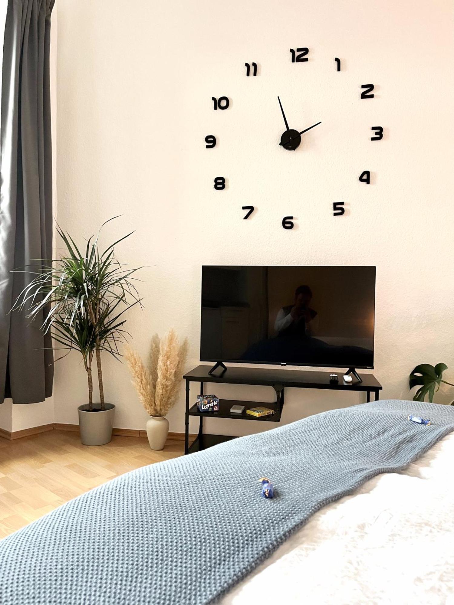 Endless: Mitten Im Zentrum Inkl. Stellplatz * Schwerin (Mecklenburg-Vorpommern)