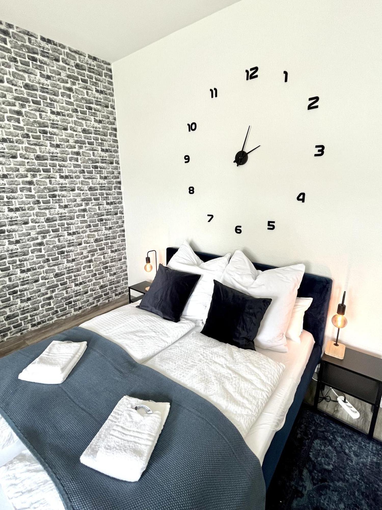 Apartment Endless: Mitten Im Zentrum Inkl. Stellplatz Schwerin (Mecklenburg-Vorpommern)